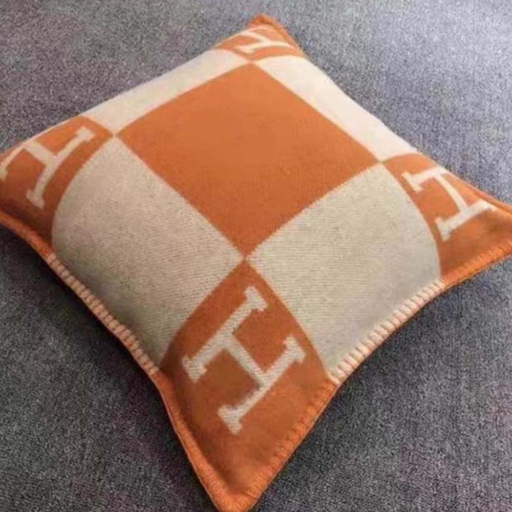 Hermes Unisex Avalon Pillow Large Model-Orange - image 5