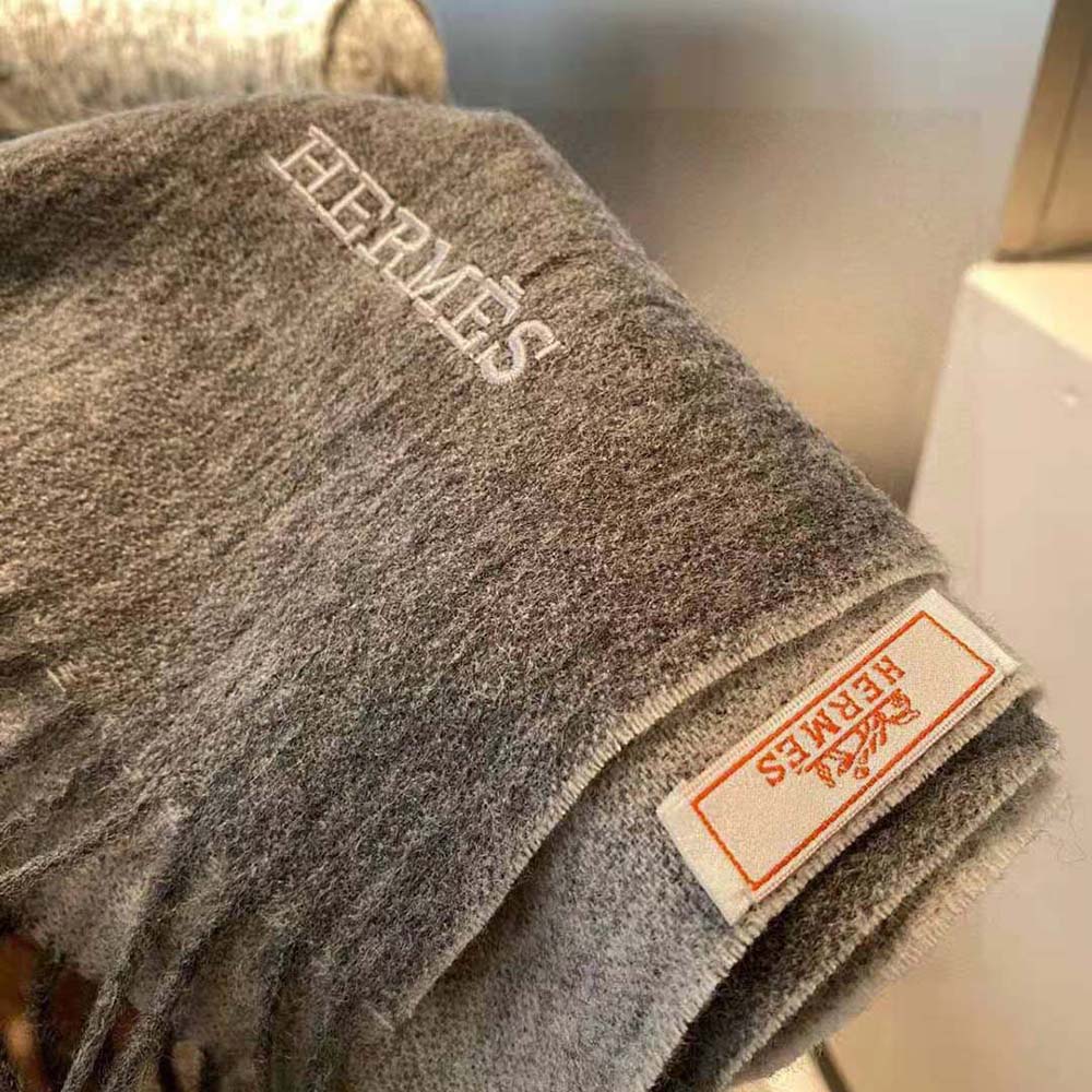 Hermes Unisex Double Face Stole-Silver - image 7