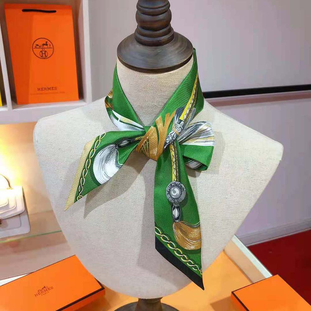 Hermes Women Cavalcades Twilly-Green tied stylishly around handbag strap