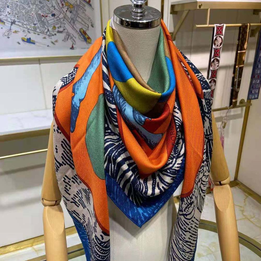 Hermes Women Cavalier En Formes Scarf 90-Orange styled as neck accessory