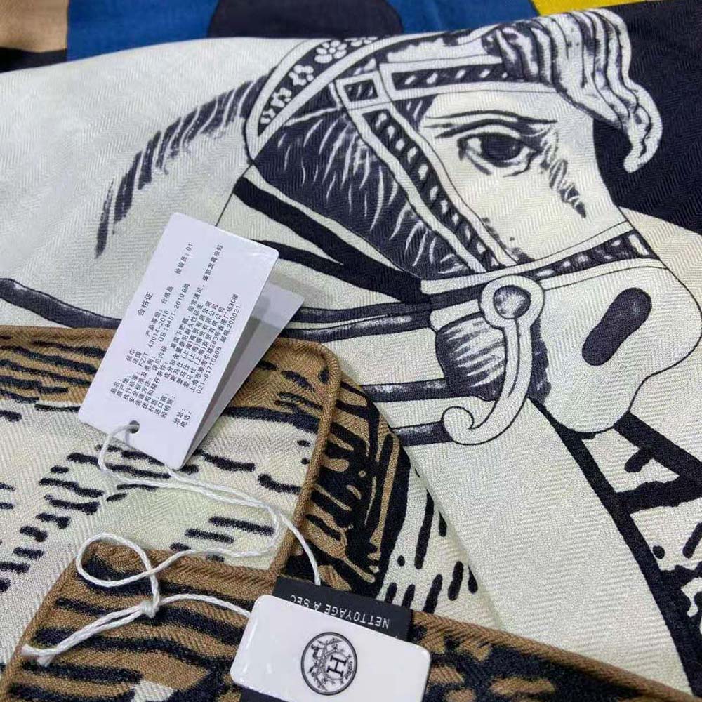 Hermes Women Cavalier En Formes Scarf 90-White - image 7