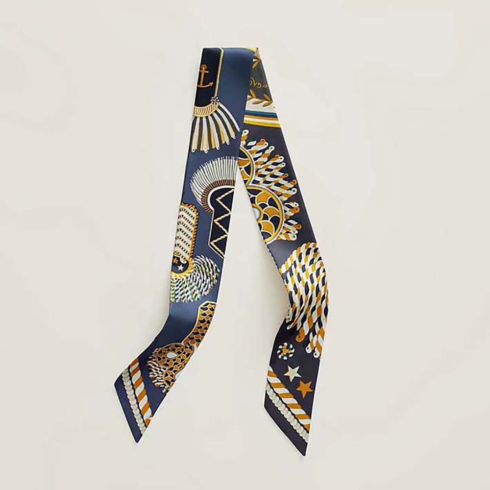Close-up of Hermes Women Epaulettes De Gala Twilly-Navy silk texture