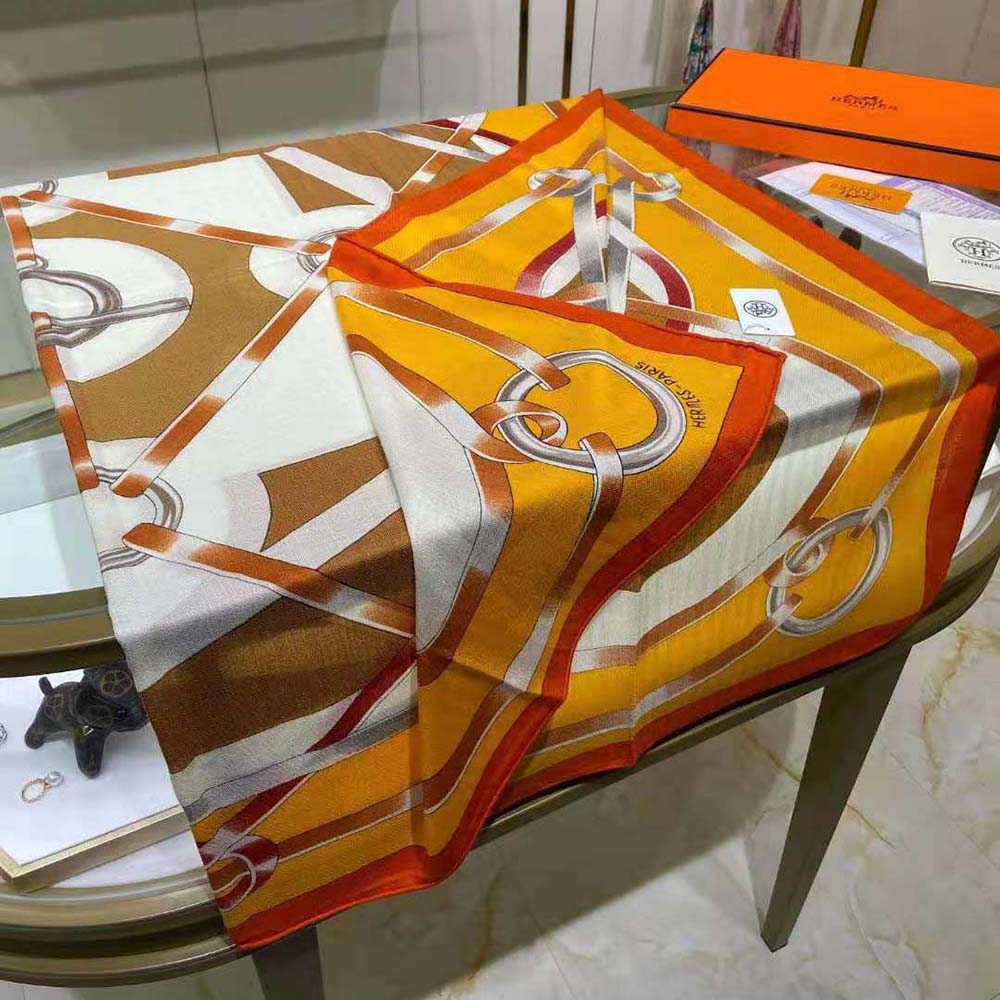 Hermes Women Figure Artistique Scarf 90-Orange - image 6