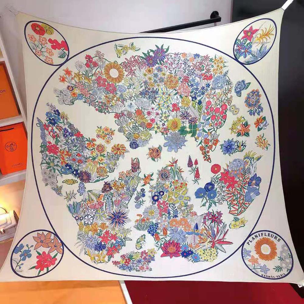 Hermes Women Planifleurs Scarf 90-White - image 4