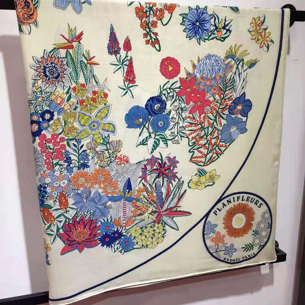 Hermes Women Planifleurs Scarf 90-White - image 8