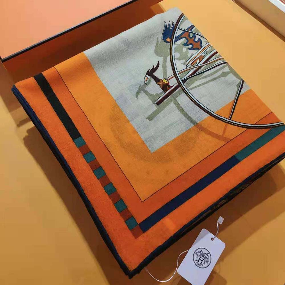Hermes Women Voitures En Equilibre Shawl 140-White - image 7