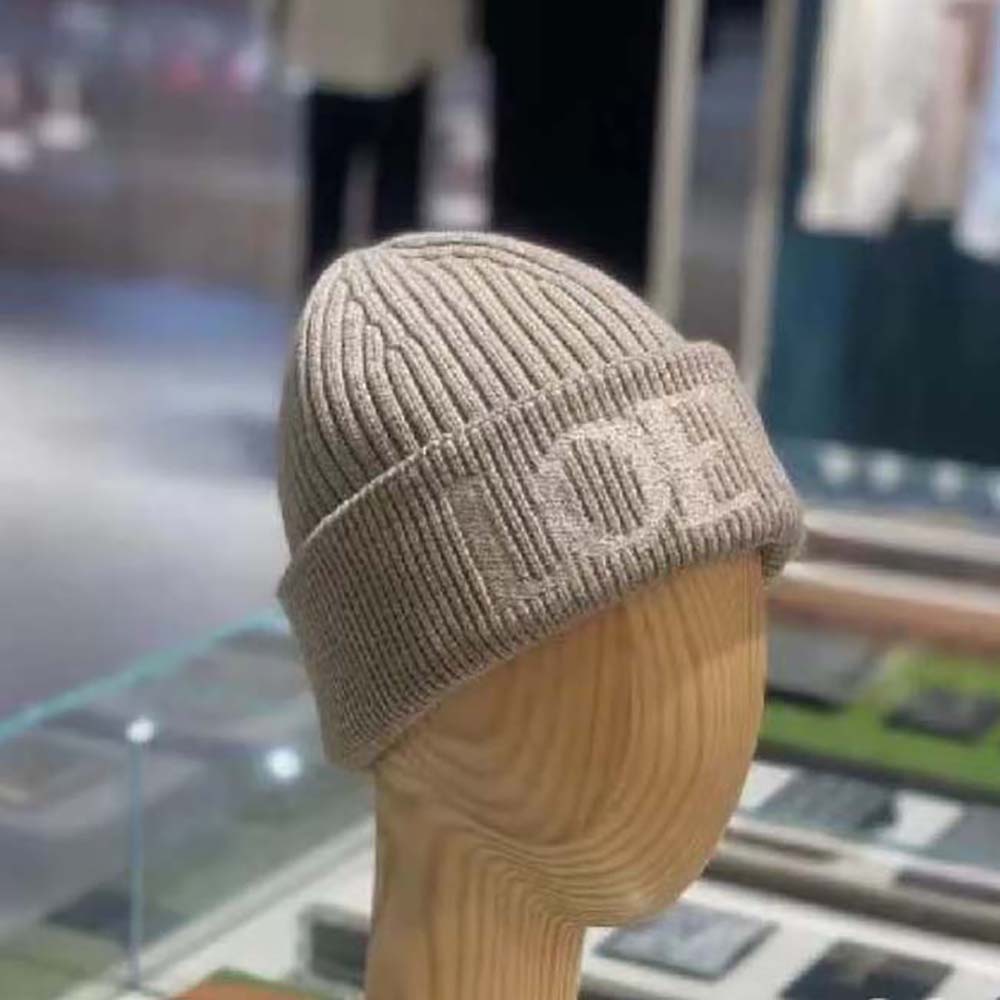 Close-up detail of wool knit and silver tone on Loewe Unisex LOEWE Beanie