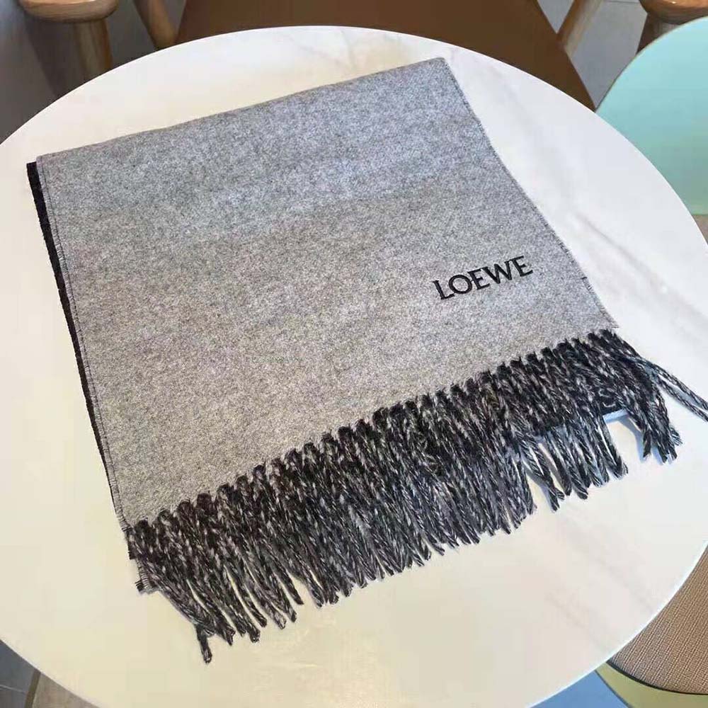 Loewe Unisex Scarf in Wool and Cashmere-Black - image 4