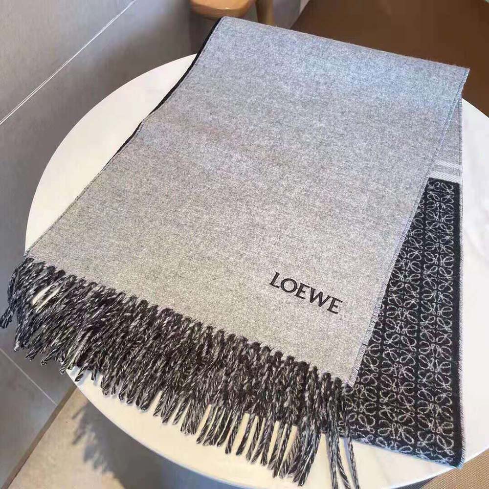 Loewe Unisex Scarf in Wool and Cashmere-Black - image 9