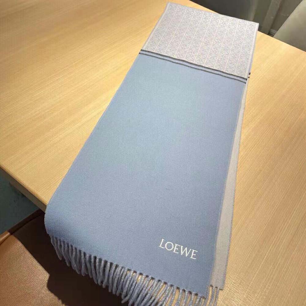 Loewe Unisex Scarf in Wool and Cashmere-Blue - image 6