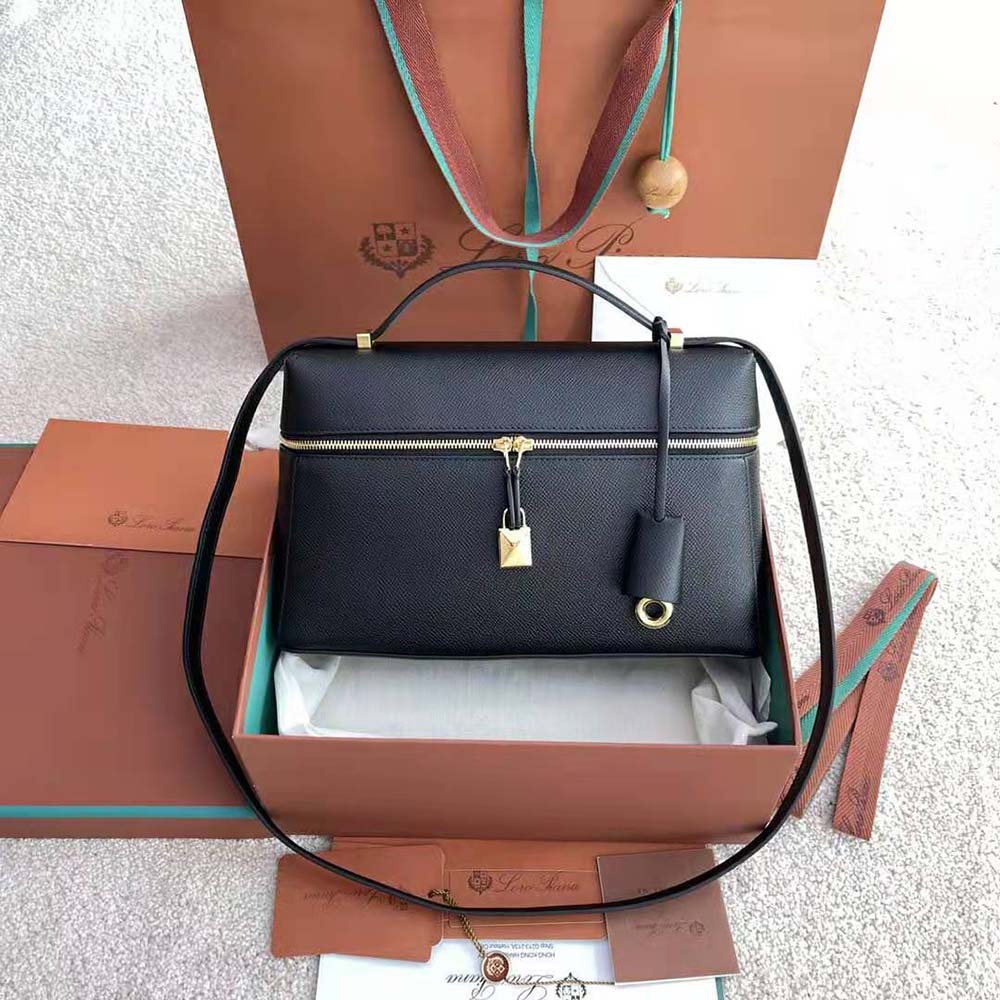 Close-up of gold-tone hardware detail on Loro Piana Women Extra Bag Black