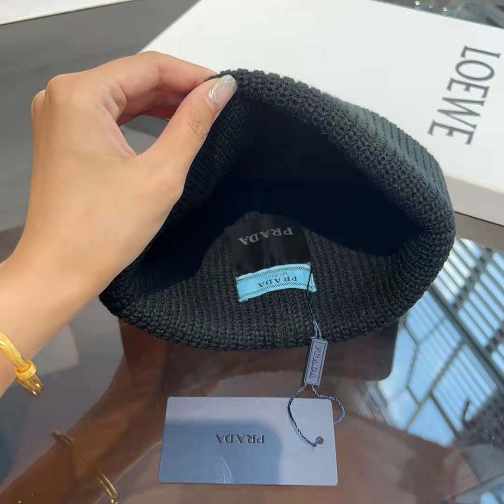 Prada Unisex Wool and Cashmere Beanie-Black - image 8