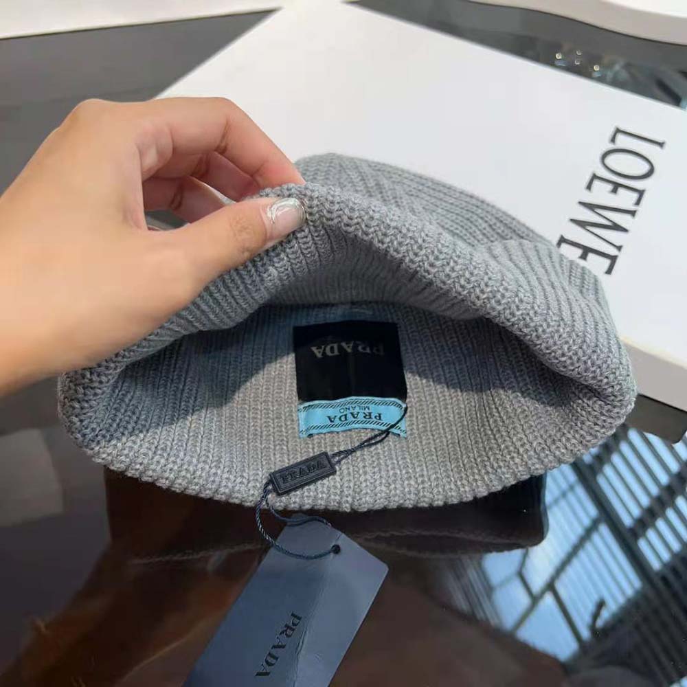 Prada Unisex Wool and Cashmere Beanie-Silver - image 8