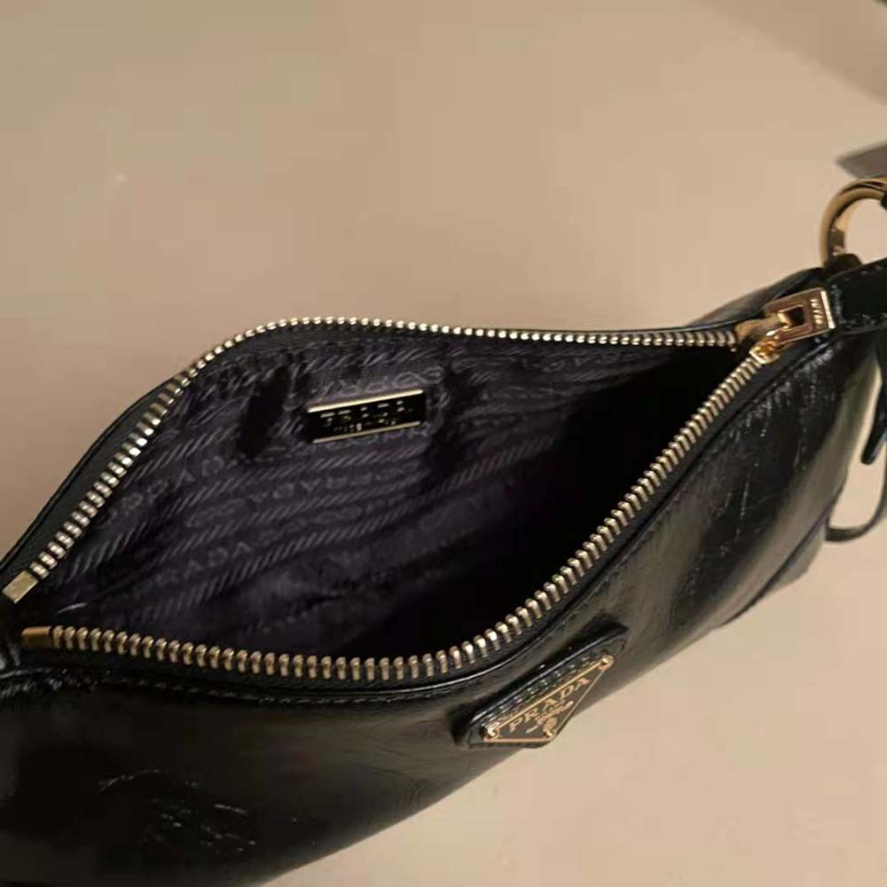 Prada Women Re-Edition 2002 Small Leather Shoulder Bag - image 7