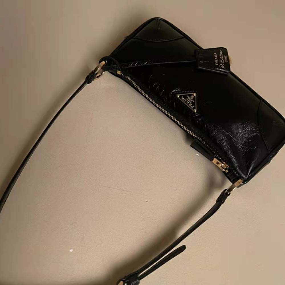 Prada Women Re-Edition 2002 Small Leather Shoulder Bag - image 6