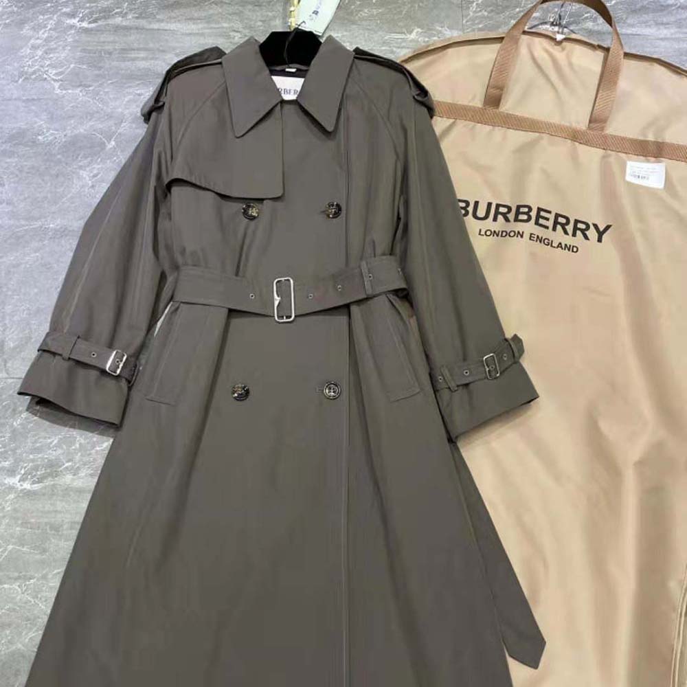 Burberry Men Long Castleford Trench Coat-Green - image 5