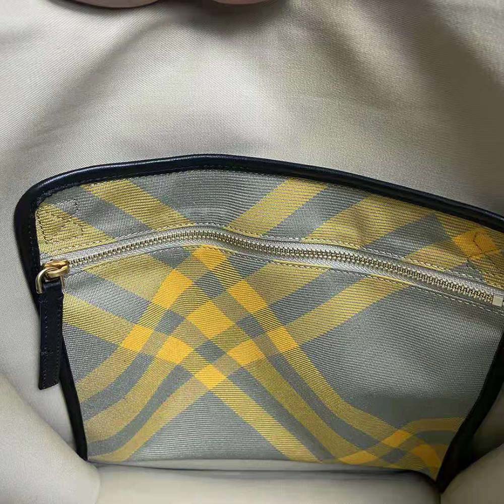 Burberry Men Trench Tote-Green - image 9