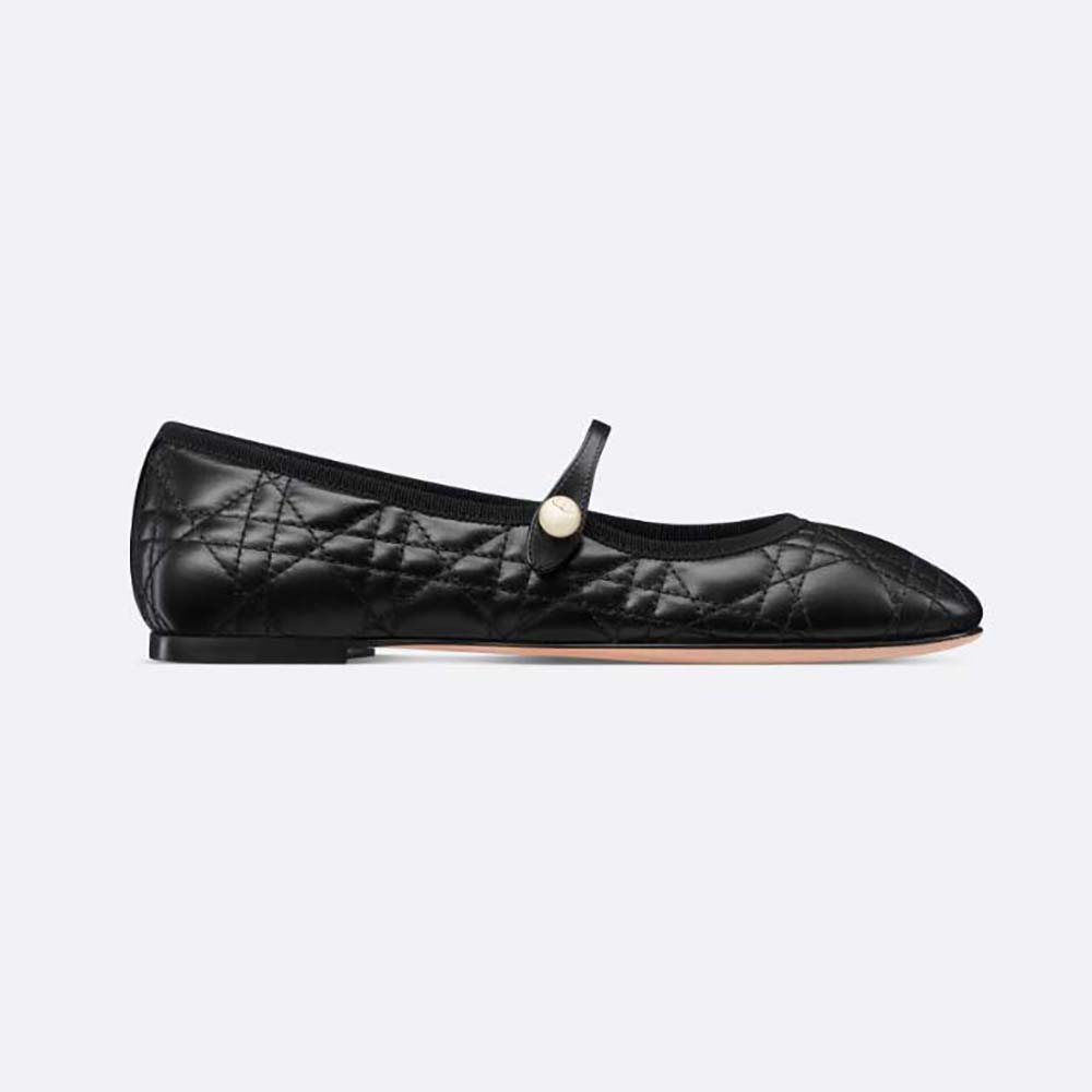 Side profile of Dior Women Ballet Flat Black Quilted Cannage Calfskin shoe