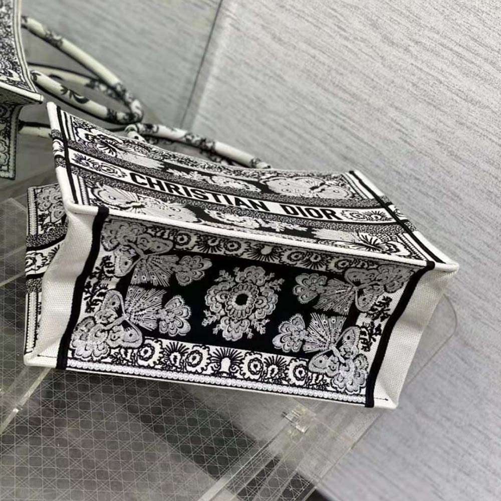Dior Women Medium Dior Book Tote Black and White Butterfly Bandana Embroidery - image 5