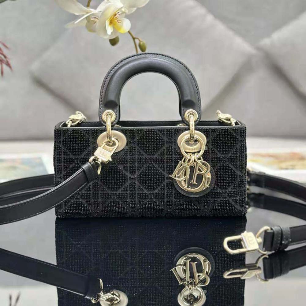 Close-up of micropearl embroidery on Dior Women Small Lady D-joy Bag