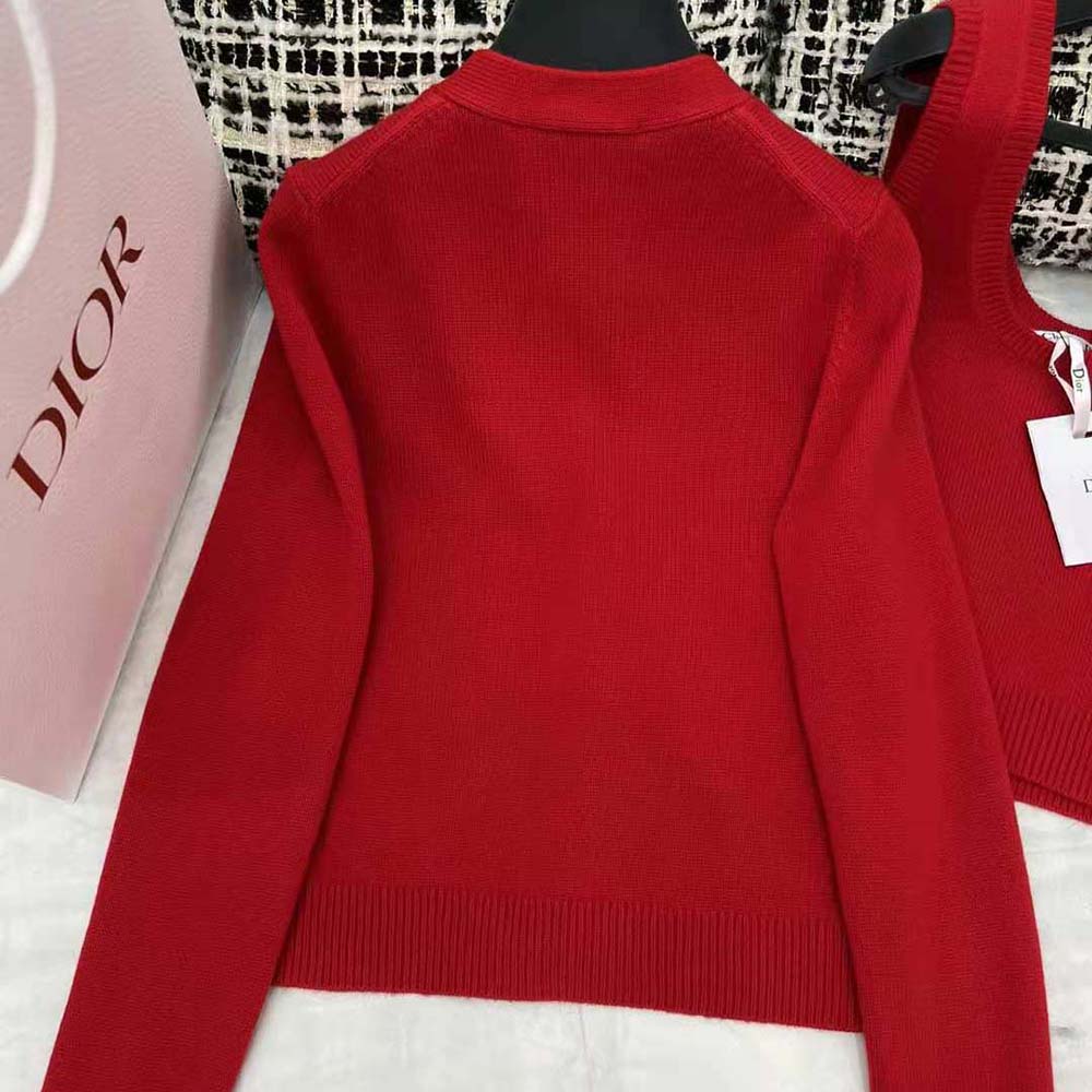 Side profile showing fitted silhouette of Dior Women Twin-set Amaryllis Red Cashmere Knit