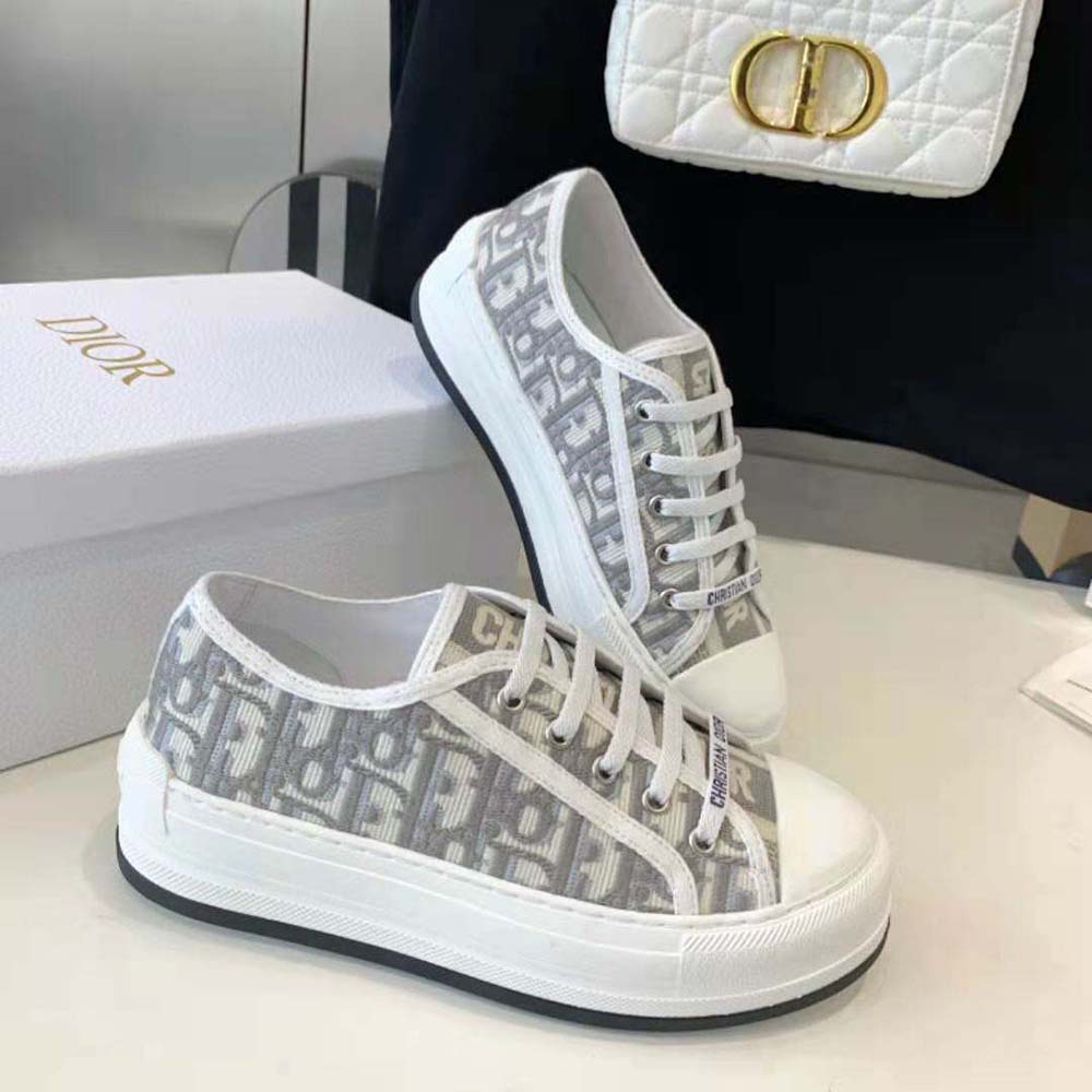 Dior Women Walk’n’dior Platform Sneaker Stone Gray Dior Oblique Embroidered Cotton - image 5