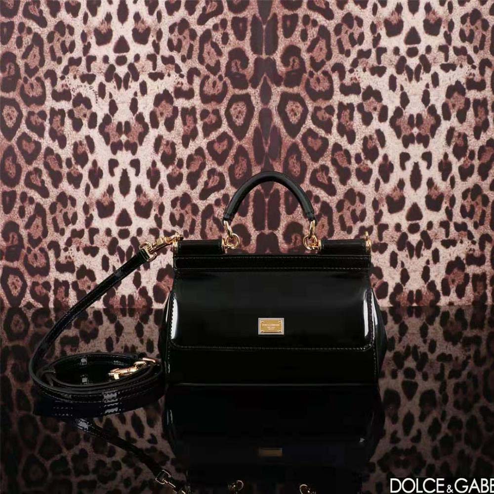 Close-up of gold D&G logo on Small Sicily Handbag-Black