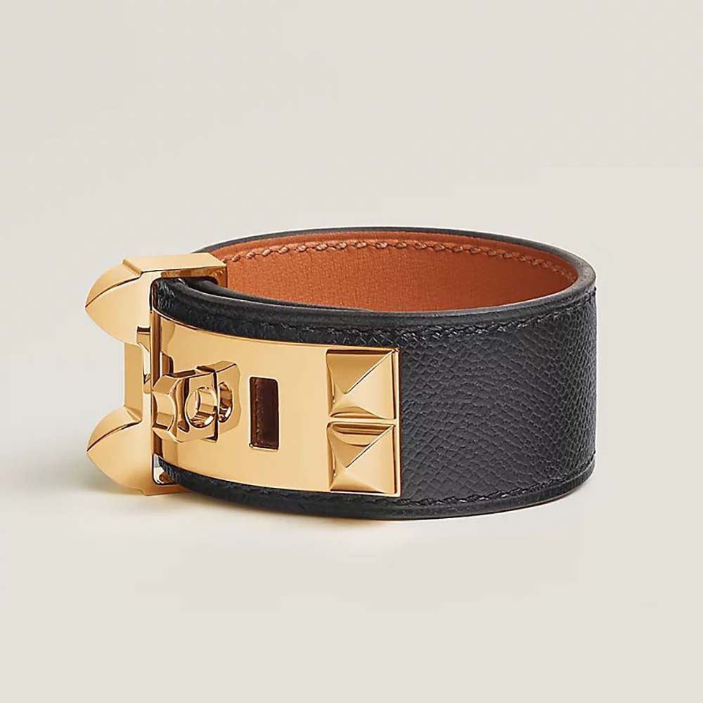 Close-up of Hermes Unisex Collier De Chien 24 Bracelet-Black pyramid studs