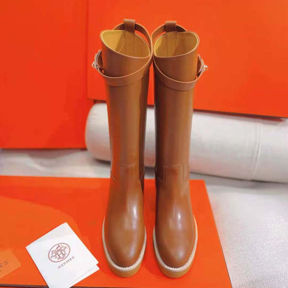 Close-up showing leather texture on Hermes Women Jumping Boot