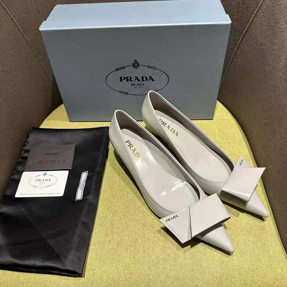 Top view highlighting pointed toe of Prada Women Brushed Leather Pumps-Gray
