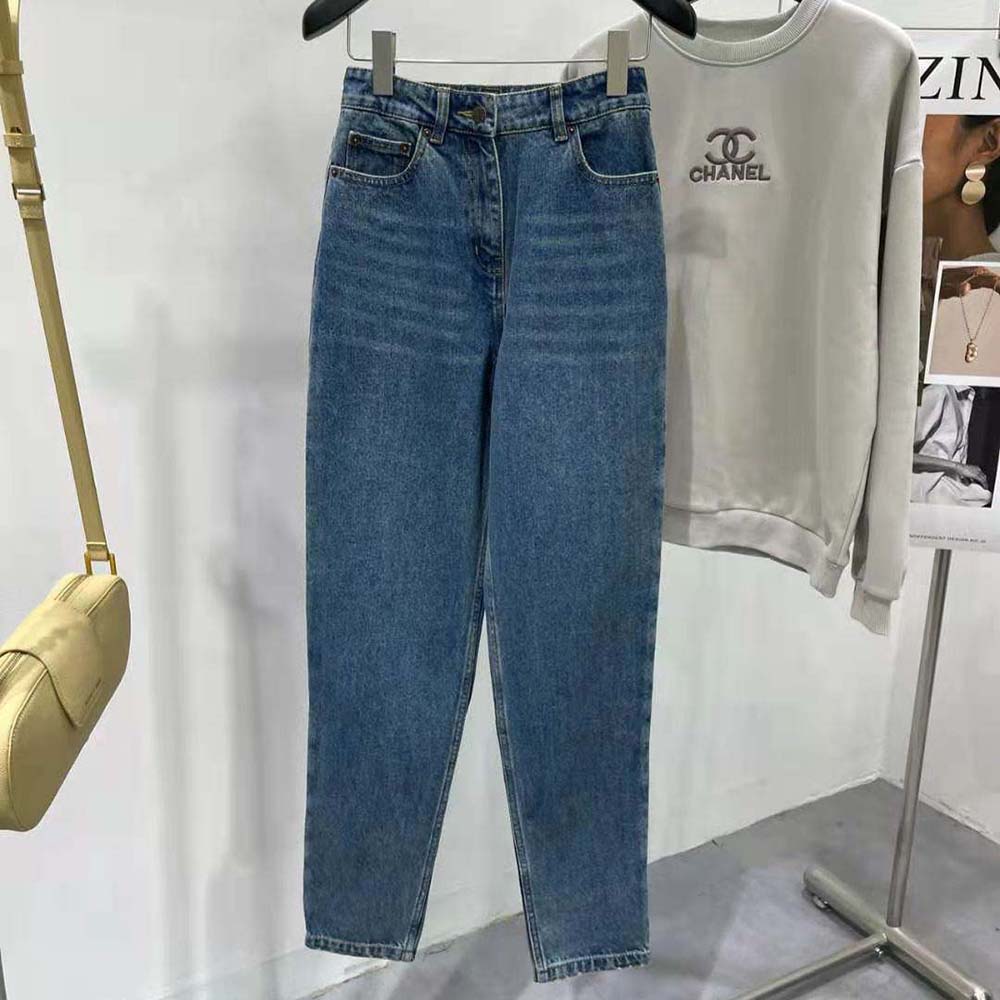 Close-up of signature stitching on Prada Women Five-pocket Denim Jeans-Navy