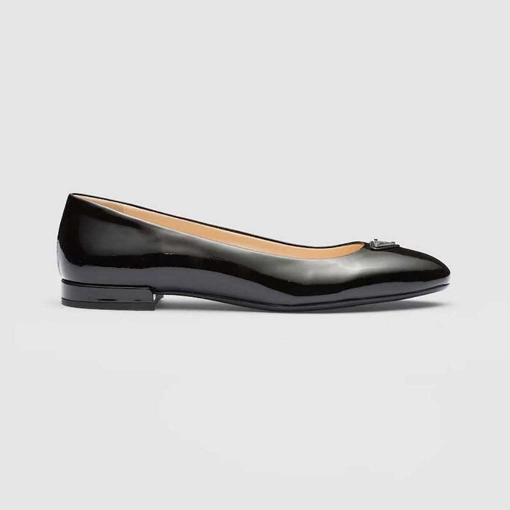 Side profile of Prada Women Patent Leather Ballerinas-Black showing glossy finish