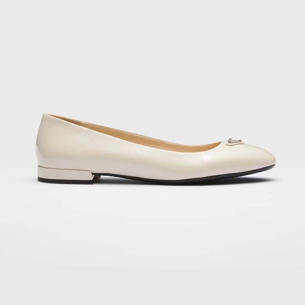 Front angle view of Prada Women Patent Leather Ballerinas-White