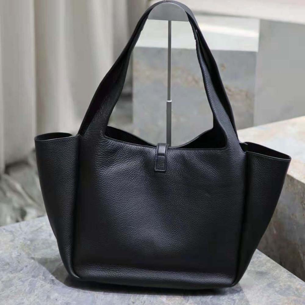 Side profile showing adjustable strap of Saint Laurent YSL Women Bea bag