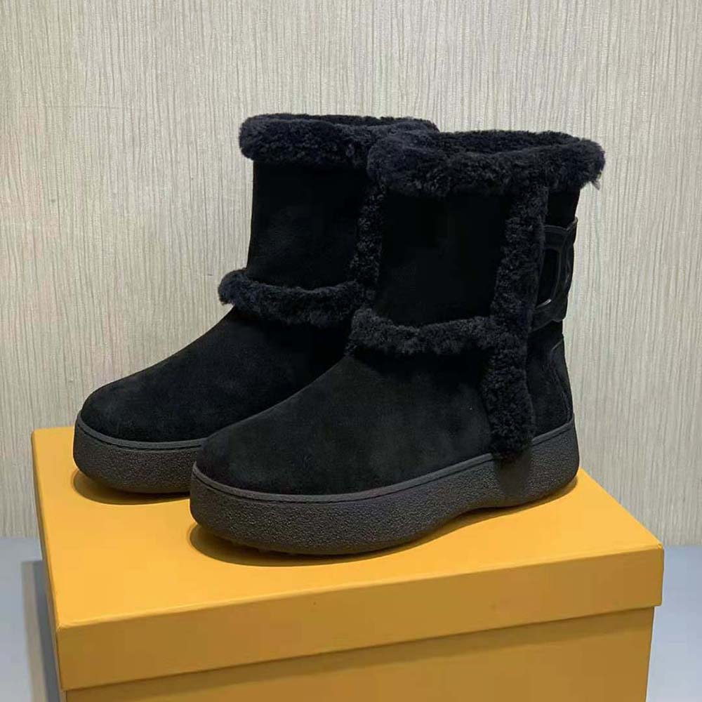 TODS Unisex Tod’s W. G. Ankle Boots in Suede-Black - image 8