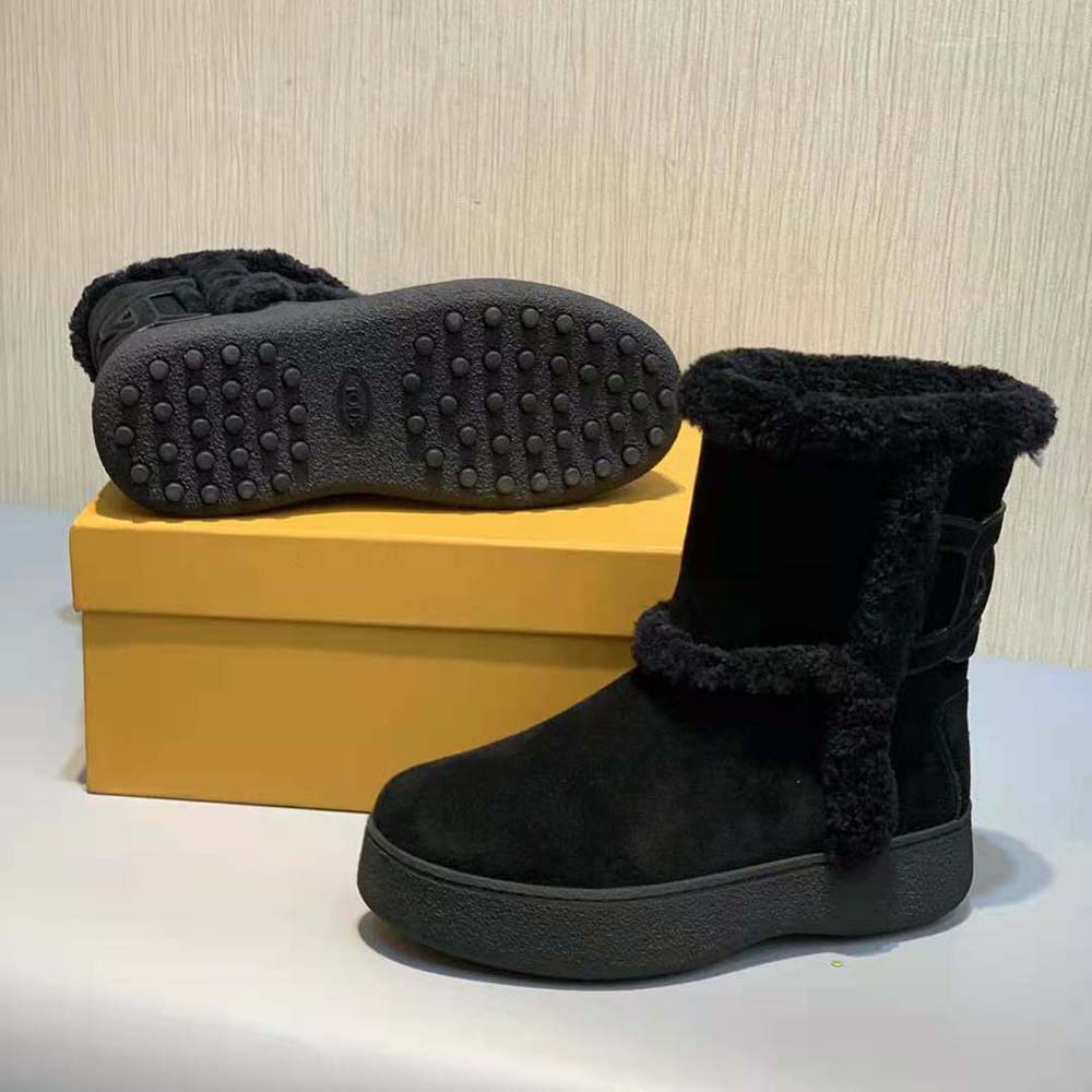 TODS Unisex Tod’s W. G. Ankle Boots in Suede-Black - image 10