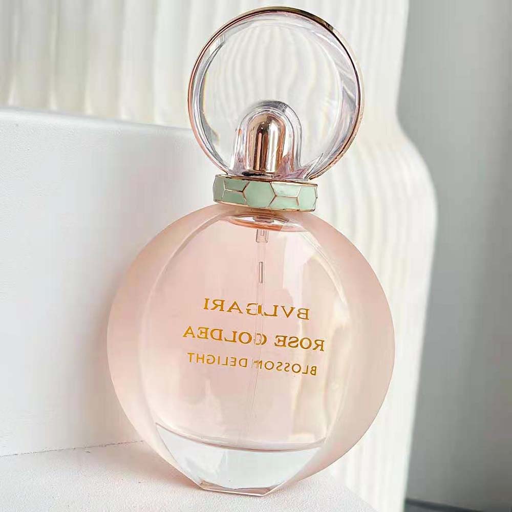 Bvlgari Women Rose Goldea Blossom Delight Eau de Parfum - image 4