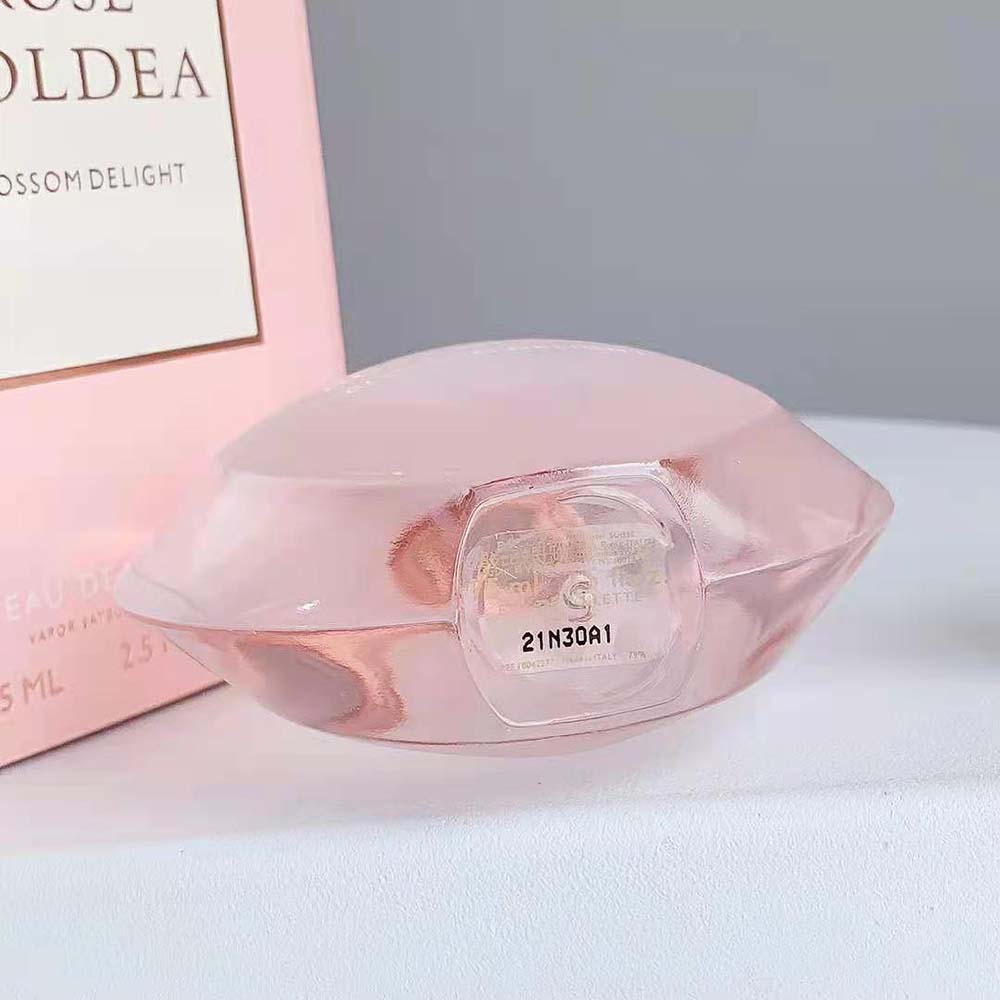 Bvlgari Women Rose Goldea Blossom Delight Eau de Toilette - image 10