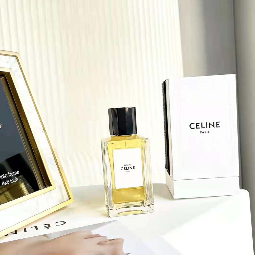 Close-up on golden cap detail of Celine Unisex Parade Eau de Parfum