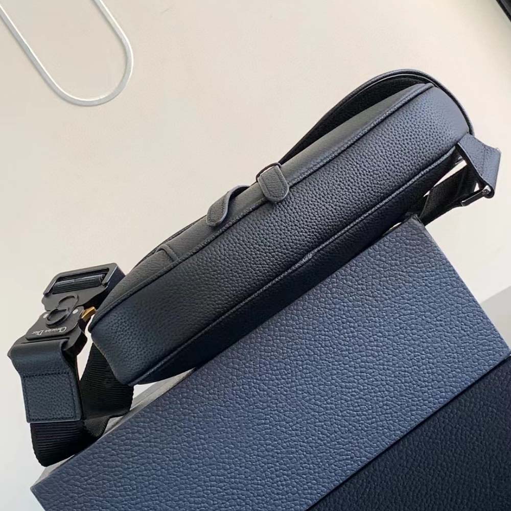 Dior Men Essentials Saddle Bag Black Grained Calfskin - image 5