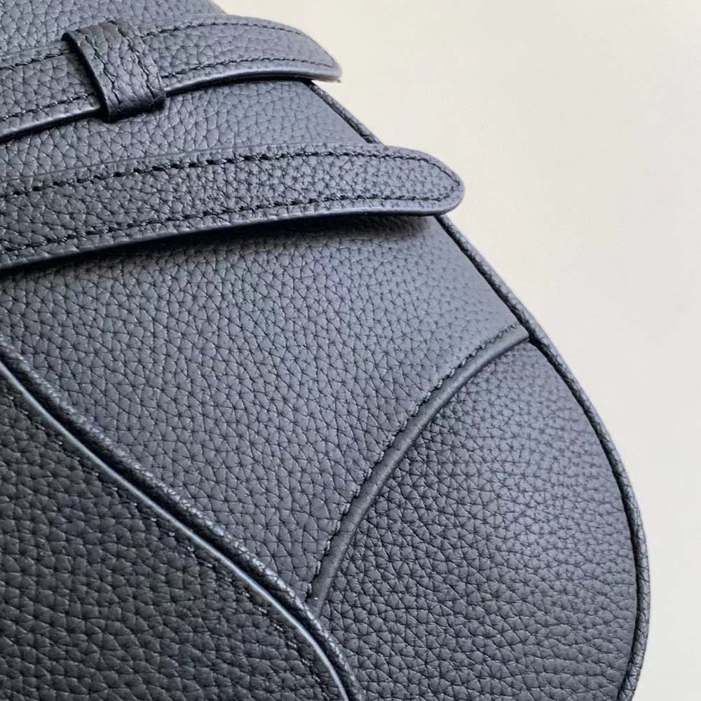 Dior Men Essentials Saddle Bag Black Grained Calfskin - image 8
