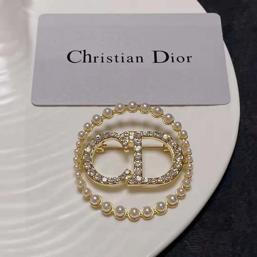 Side view of Dior Women Clair D Lune Brooch gold-tone clasp