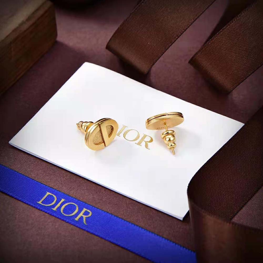 Detail shot showing engraving on Dior Women Forever Dior Stud Earrings