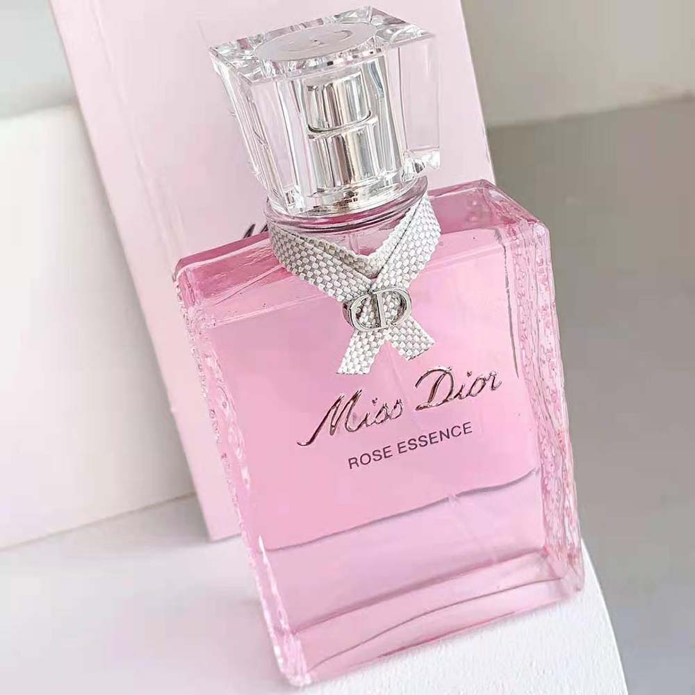 Dior Women Miss Dior Rose Essence Eau de Toilette – Fresh, Floral and Woody Notes 100 ml - image 9