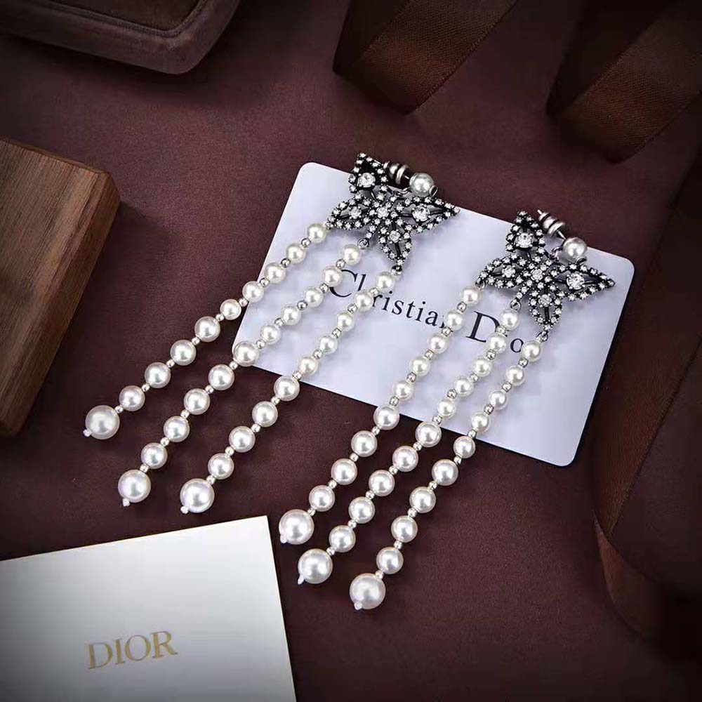Side profile showcasing clasp of Dior Women Papillon De Nuit Earrings