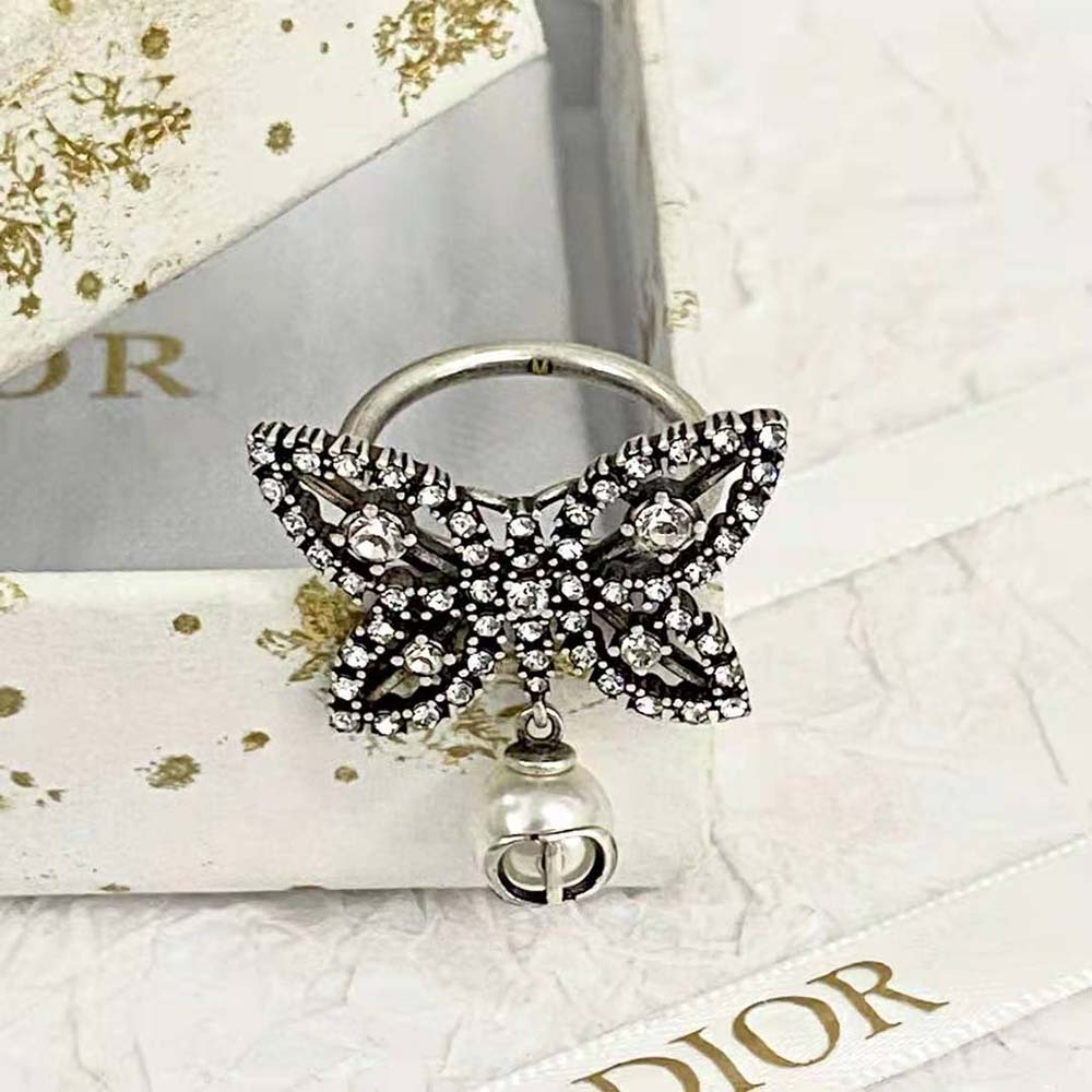 Close-up butterfly detail on Dior Women Papillon De Nuit Ring