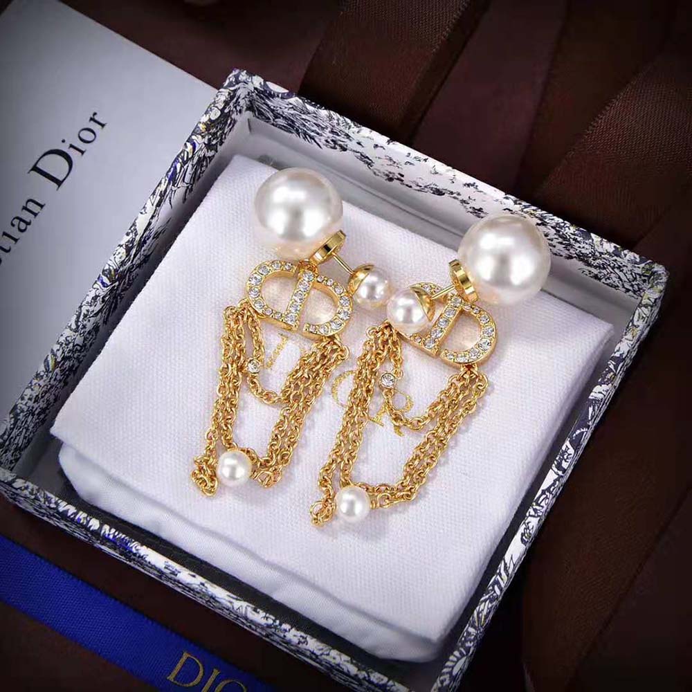 Dior Women Tribales Earrings detail on polished gold-finish metal and white resin pearls