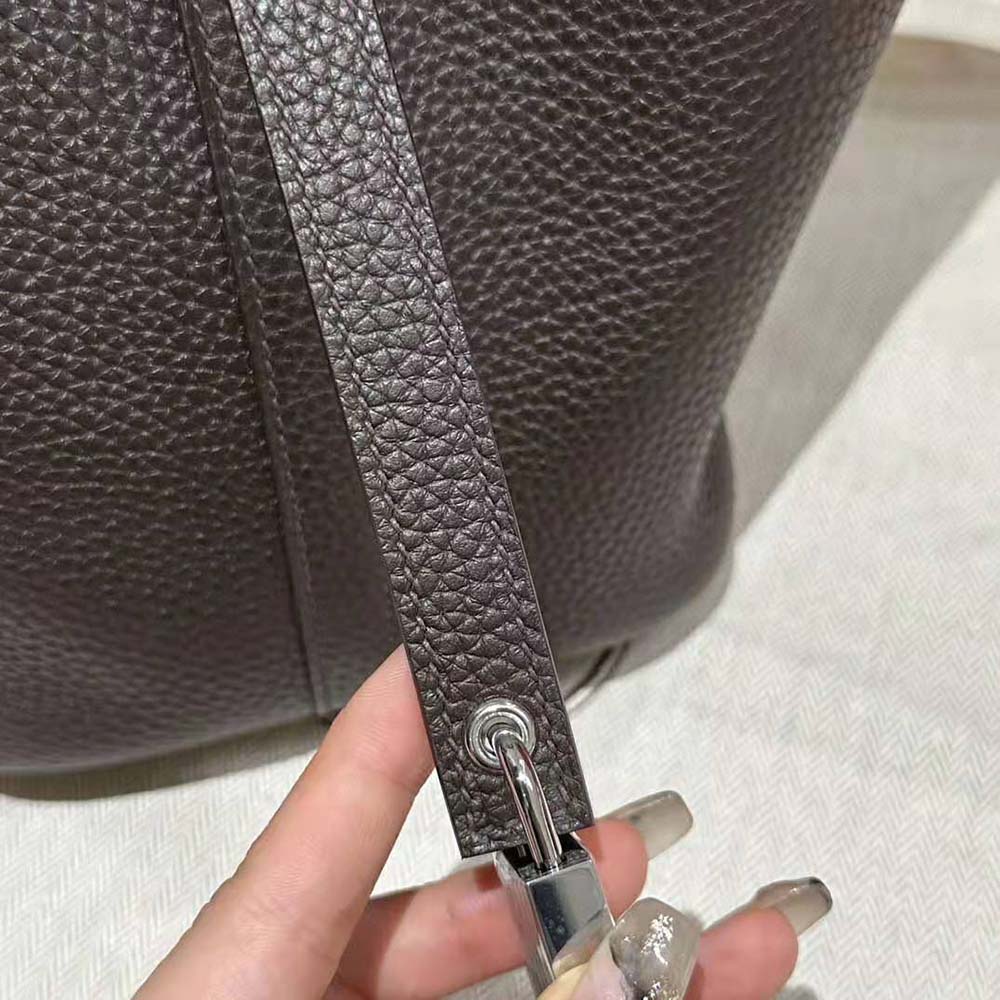 Hermes Women Picotin Lock 18cm in Clémence leather-Black - image 7