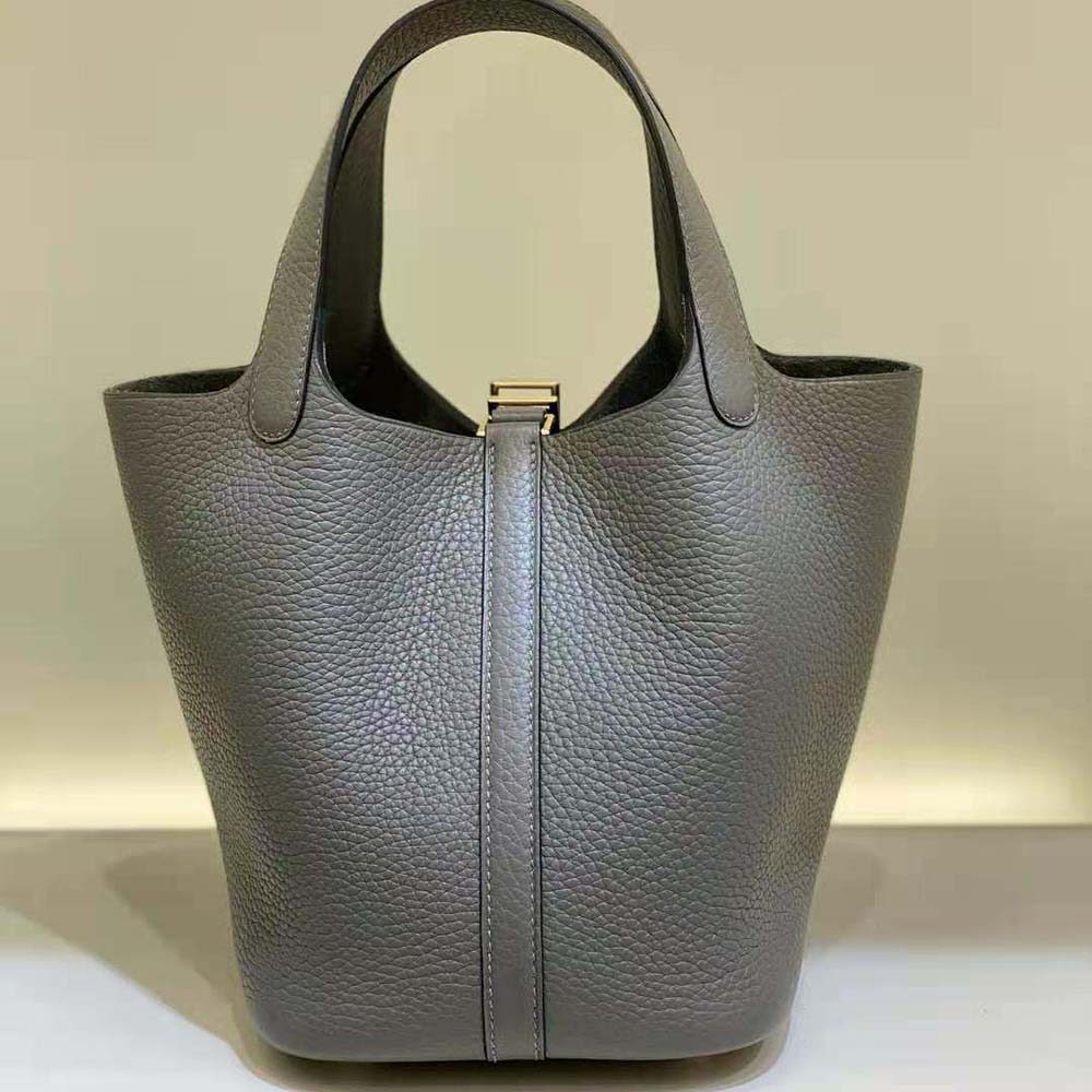 Side view showing silhouette of Hermes Women Picotin Lock 18cm gray bag