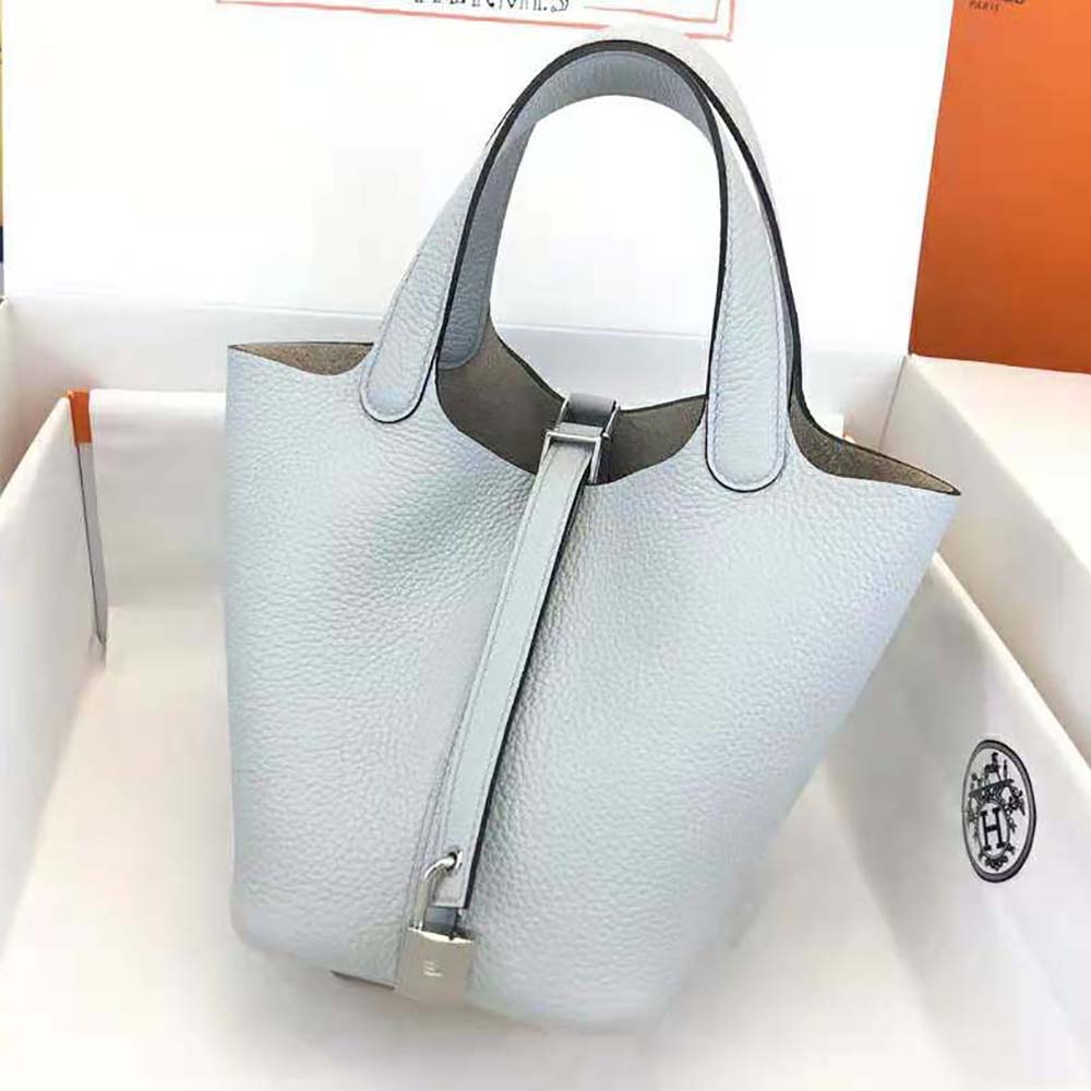 Side angle of Hermes Women Picotin Lock 22cm showcasing lock closure